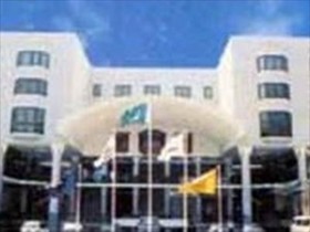 Sunfort Hotel