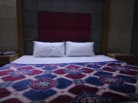 United Hotel Lahore