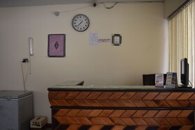 Hotel Cedar Inn
