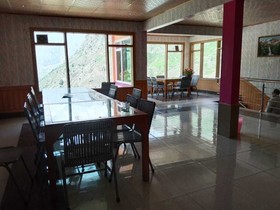 Hotel De Rose Wood Batakundi