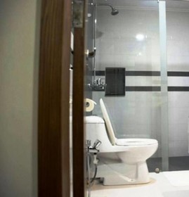 Bling Hotel