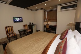 City Centre Suites