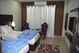 Fairmont Hotel & Restaurant