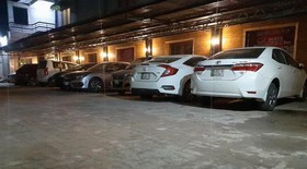 Hotel Laxen Inn Multan