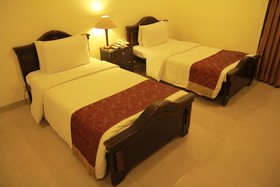 Hotel One Lalazar Multan