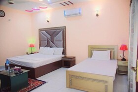 Hotel Shaheen Continental Multan