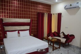 Hotel The Taj
