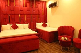 Red Velvet Hotel