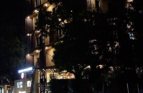 Red Velvet Hotel