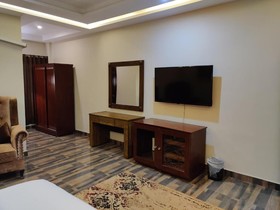 Royal Mansion Hotel