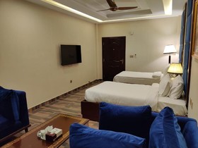 Royal Mansion Hotel