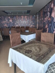 Breeze Hotel