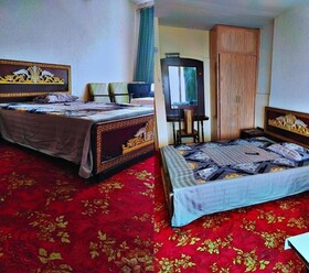 Breeze Hotel