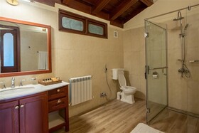 Cecil by Pearl Continental