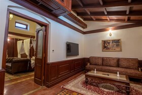 Cecil by Pearl Continental
