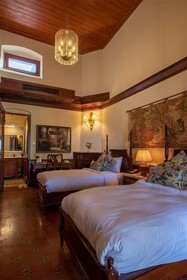 Cecil by Pearl Continental