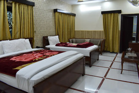 Dream Land Hotel