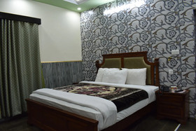 Dream Land Hotel
