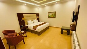 Faletti's Grand Murree