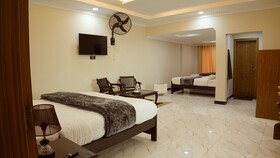 Grand Taj Hotel