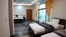 Grand Taj Hotel