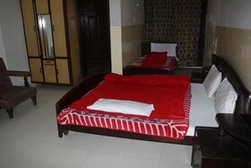 Hotel Dynasty Murree