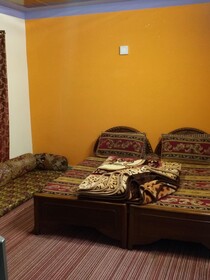 Hotel Khan Heaven