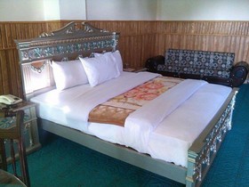 Hotel Move-N-Pick