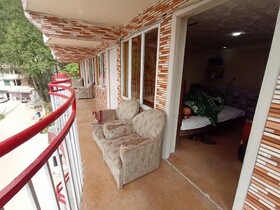 Jamal Lodge