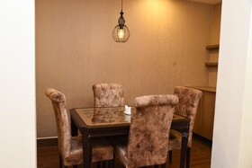 Kashmiri Lodges