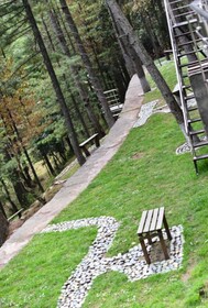 Kashmiri Lodges
