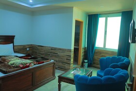 Lords Hotel