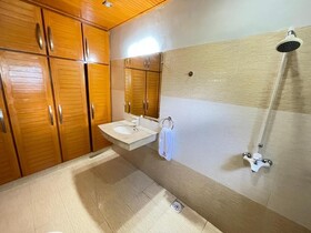 Montana Villa