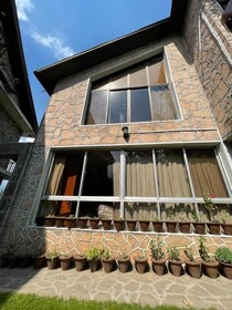 Montana Villa
