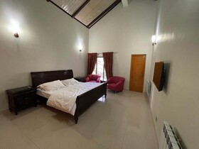 Montana Villa
