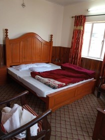 New Shabistan Hotel