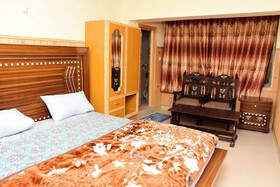 Quality Inn Hotel Murree