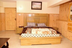 Quality Inn Hotel Murree
