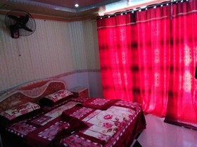 Tashfeen Hotel