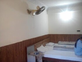 White House Hotel Murree