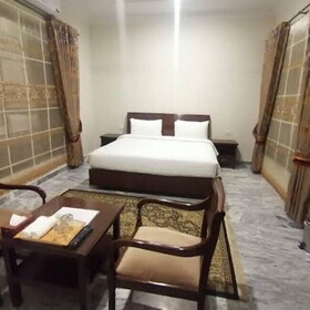 City Top Hotel & Restaurant