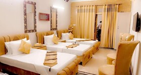 Neelum Guest House