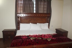 Rose Mount Hotel