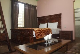 Rose Mount Hotel