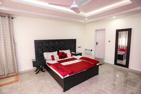 Thikana Hotel