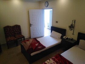 Thikana Hotel