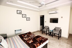 Thikana Hotel