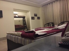 Thikana Hotel