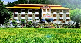 Hotel DeManchi