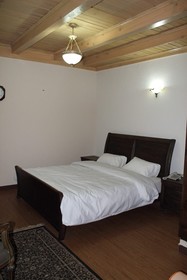 Hotel DeManchi